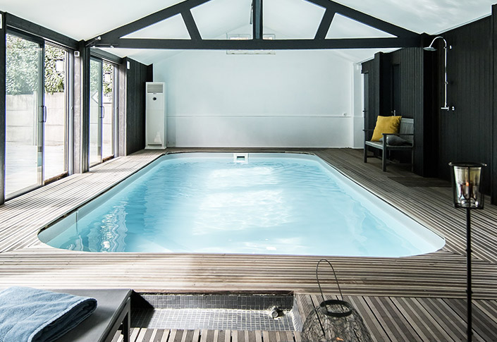 aanleg van uw zwembadterras met vloertegels GGILPRO Turnhout, Baarle-Hertog, Zichem, Middelkerke